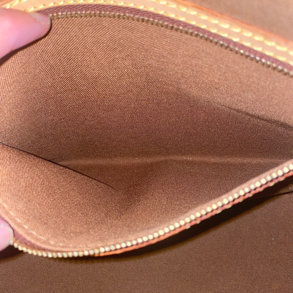 LV Monogram Batignolles Harizontal - Picture 4 of 16